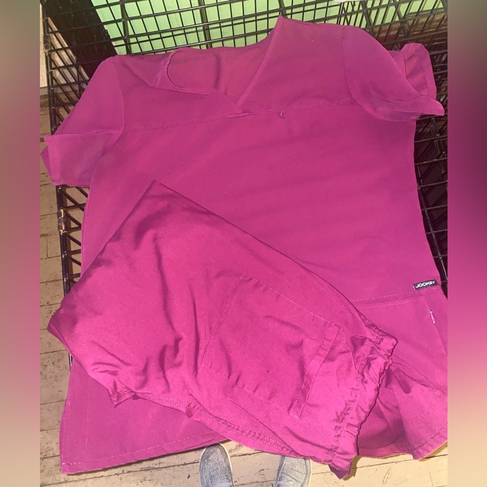 Jockey maroon full uniform